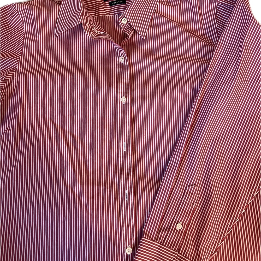 Lauren Ralph Lauren women  Red Striped Shirt no Iron - Picture 3 of 5
